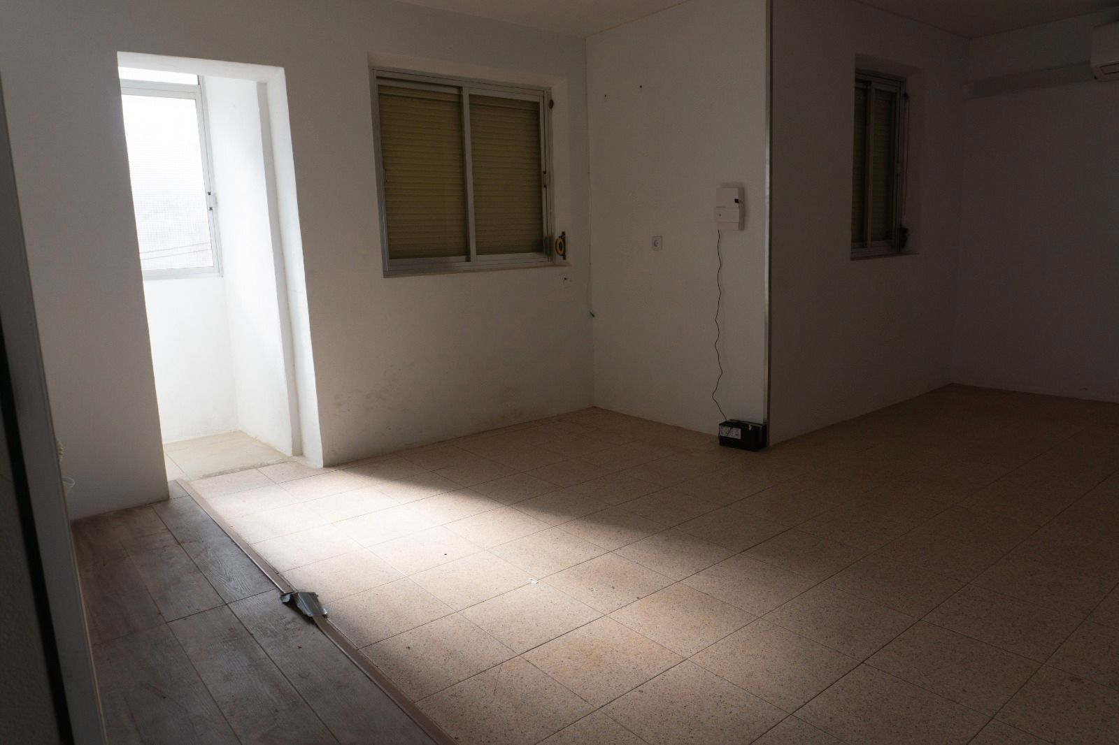 Flat for sale in  Almería Capital