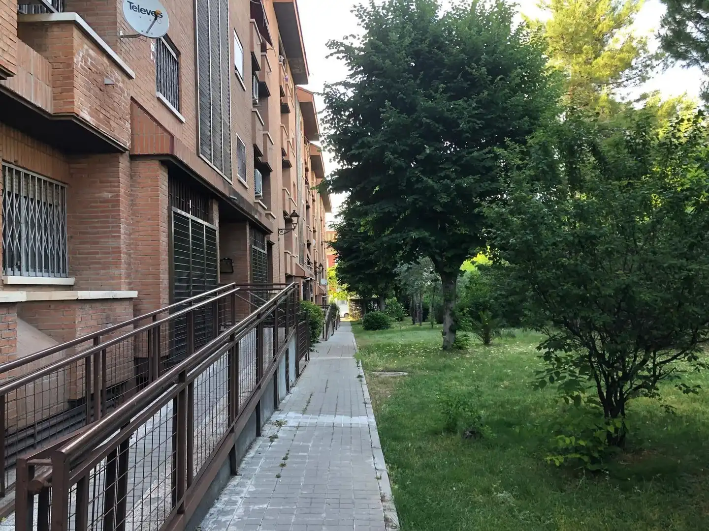 Vista exterior de Pis en venda en Aranjuez amb Aire condicionat, Calefacció i Terrassa