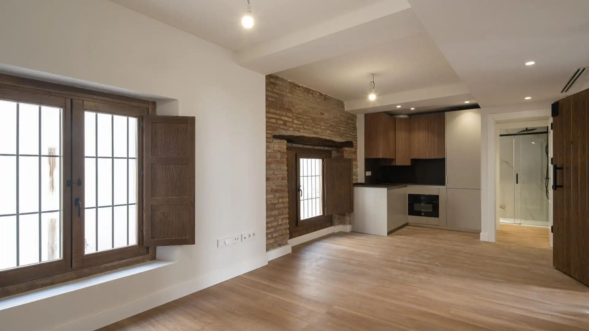 Living room of Flat for sale in  Granada Capital  with Air Conditioner