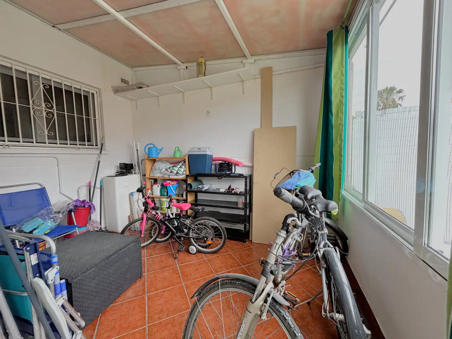 Detached homes for sale in Carrer Zarauz, El Grao