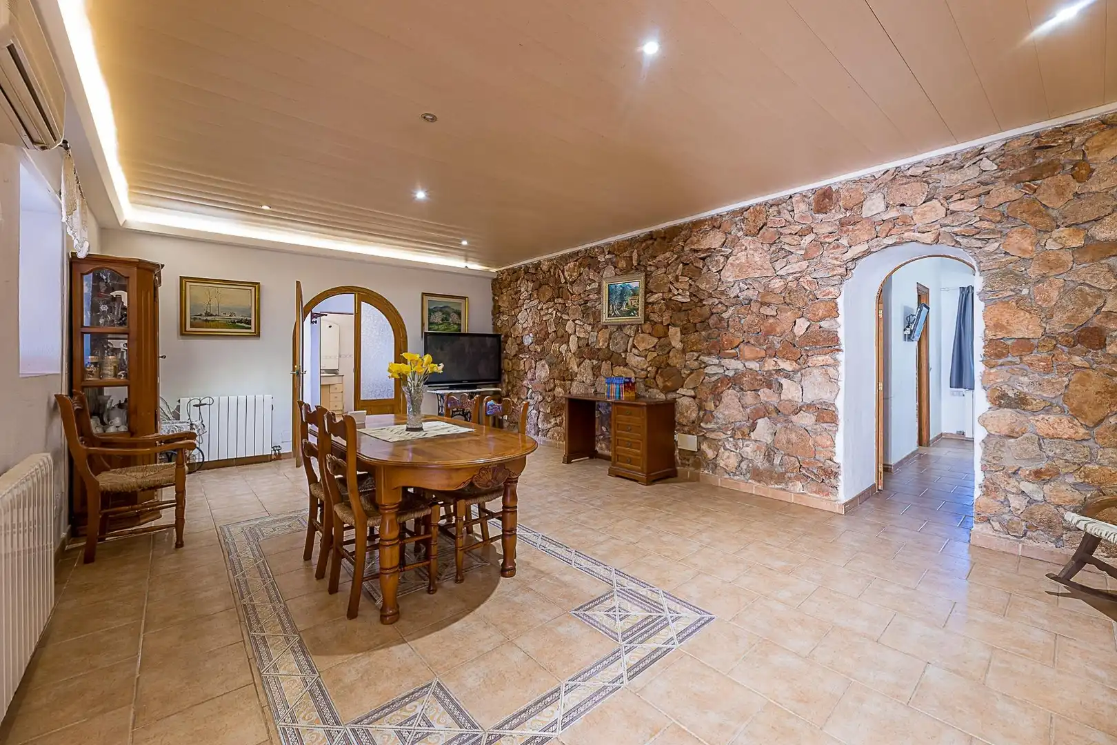 Esszimmer von Country house zum Verkauf in  Palma de Mallorca mit Klimaanlage, Heizung und Privatgarten