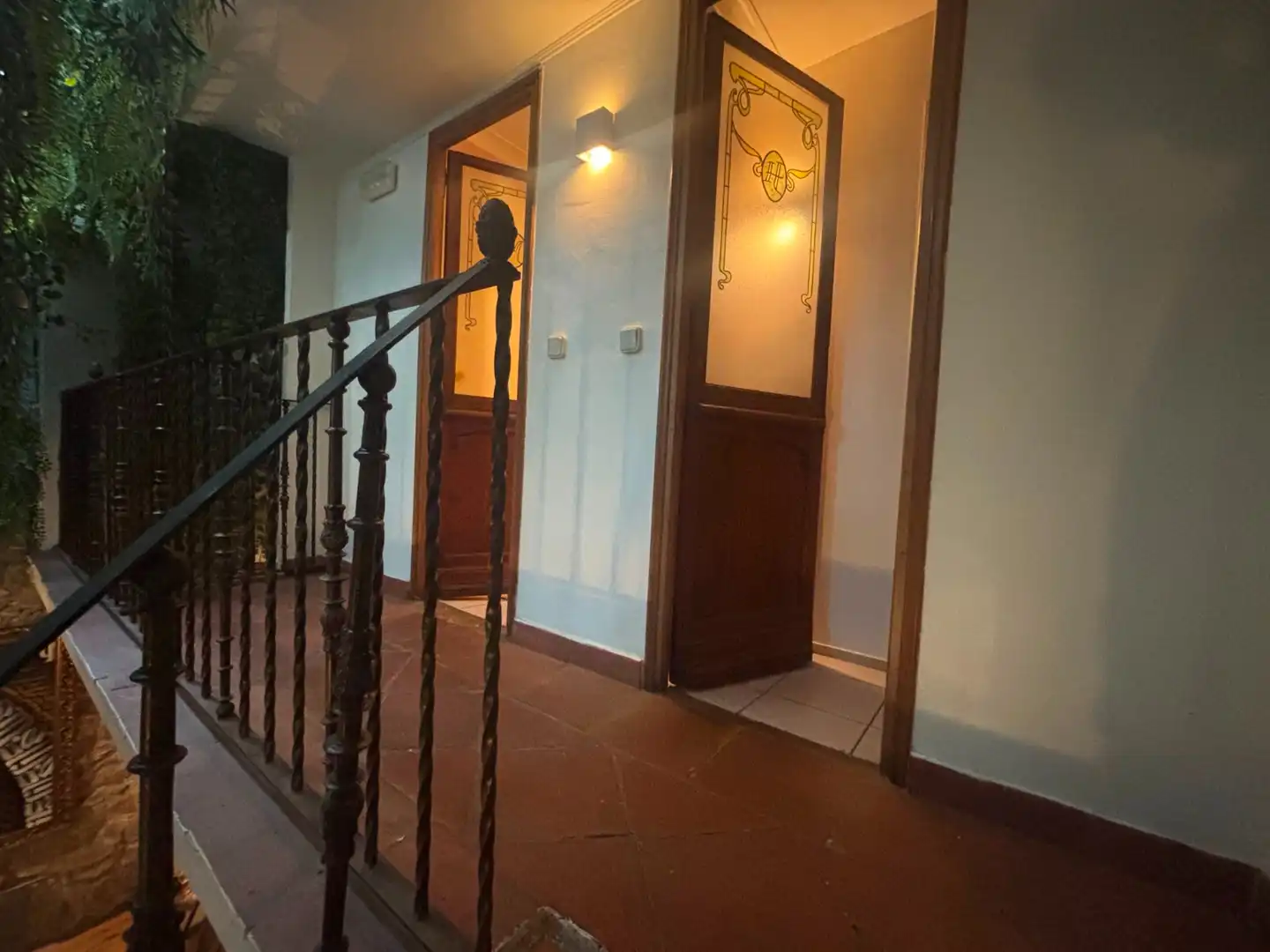 Business premises for transfer in Sants - Montjuïc, imagen 4