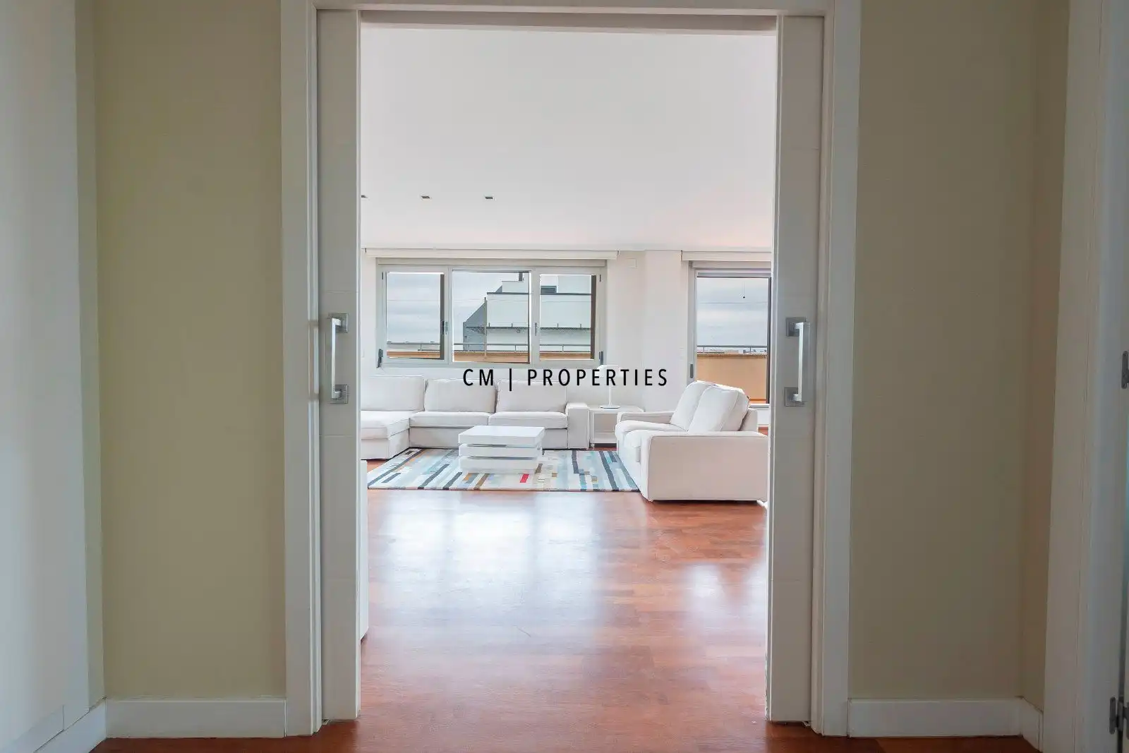 Living room of Duplexes for sale in Valencia  with Air Conditioner, Heating and Parquet flooring