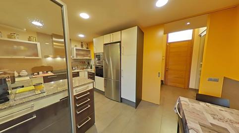 Foto 2 de Casa adosada en venda a Sant Cugat Sesgarrigues, Barcelona