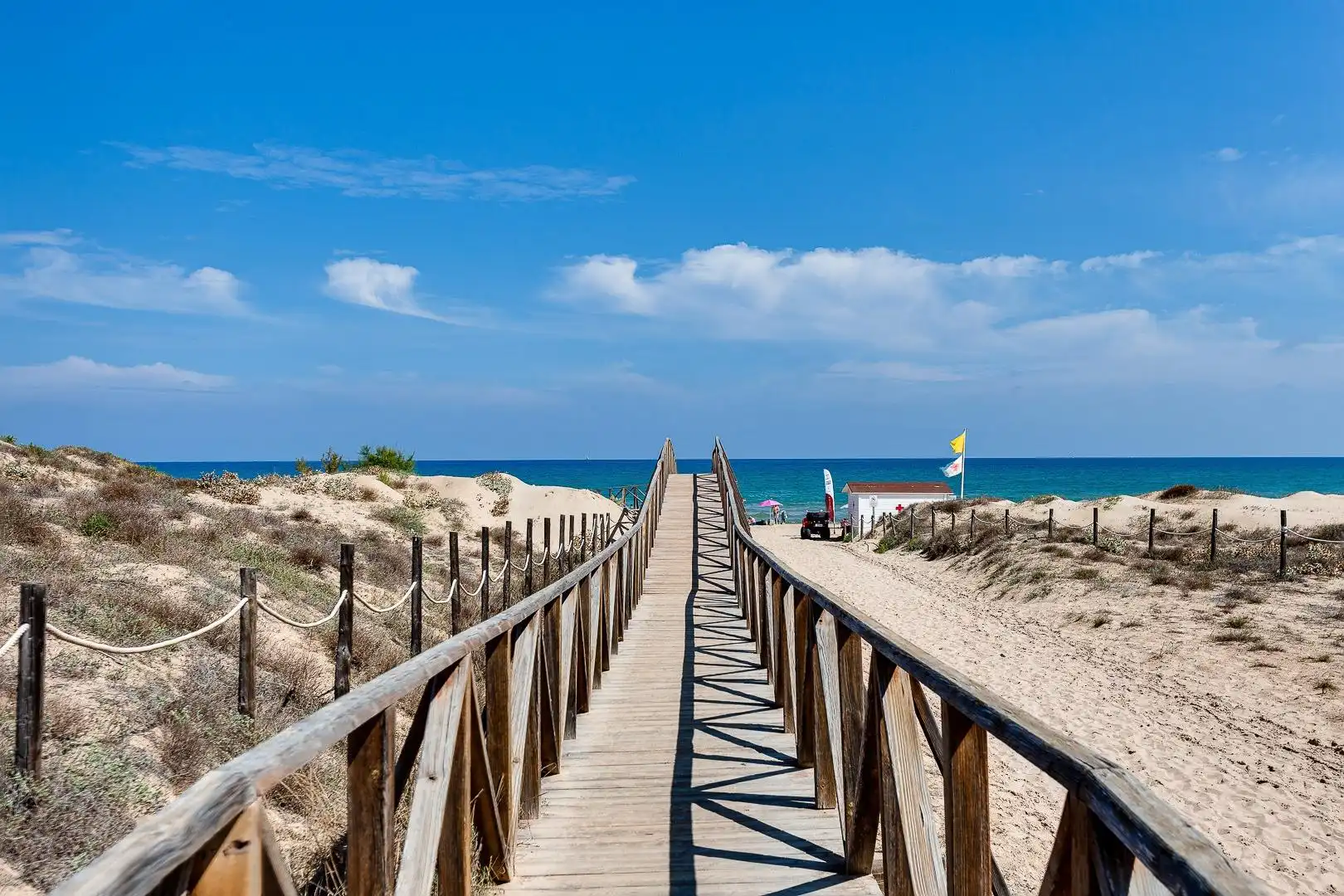 Vista exterior de Casa o chalet en venta en San Fulgencio con Aire acondicionado, Calefacción y Jardín privado