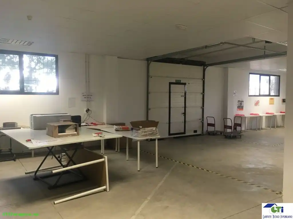 Office for rent in Zaragoza
