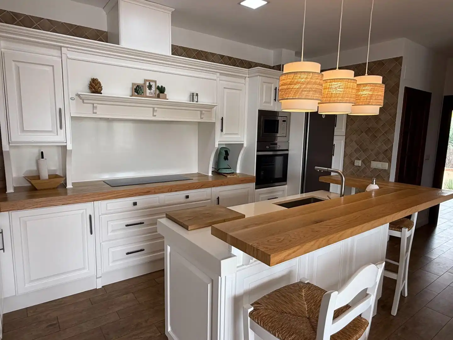 Cocina de Casa o chalet en venta en San Vicente del Raspeig / Sant Vicent del Raspeig con Aire acondicionado, Jardín privado y Terraza