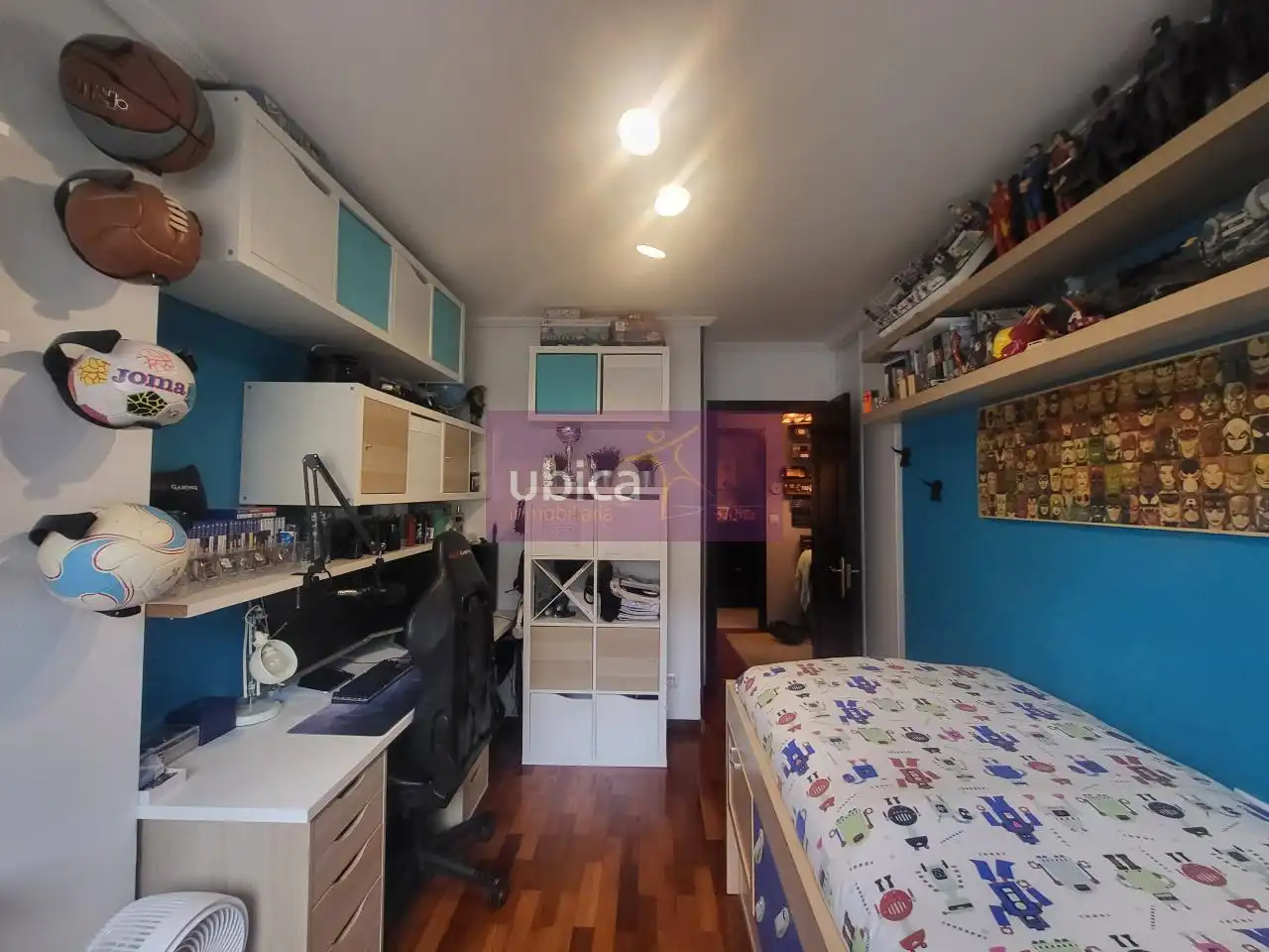 Habitación de Piso en venta en Vigo  con Calefacción, Parquet y Trastero