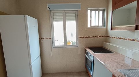 Foto 2 von Wohnung zum Verkauf in Avenida Asturias, El Carbayedo - El Quirinal, Avilés