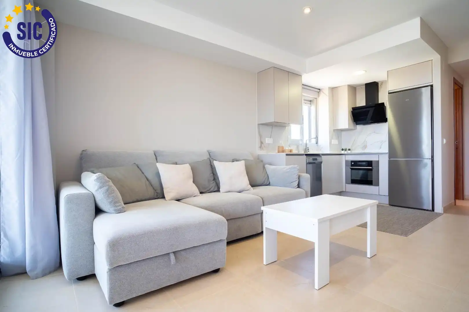 Sala d'estar de Apartament en venda en Oropesa del Mar / Orpesa amb Aire condicionat, Jardí privat i Terrassa