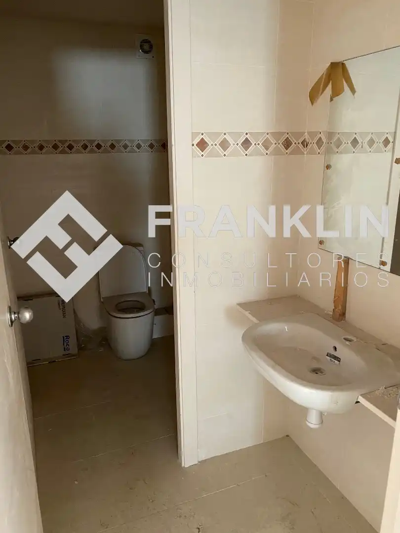 Nave industrial con ascensor en venta en Carrer de la Indústria 7, imagen 7