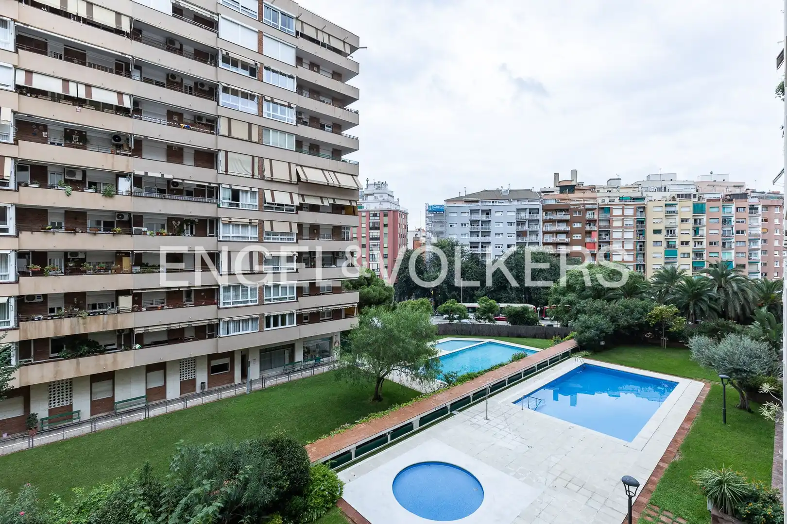 Wohnung mit Terrasse zum Verkauf in Les Corts
