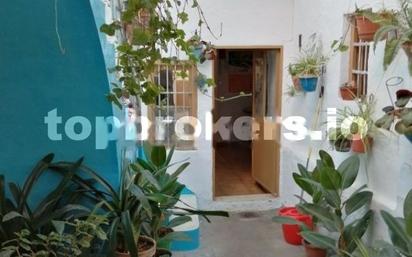 Exterior view of Planta baja for sale in Abades  with Parquet flooring and Balcony