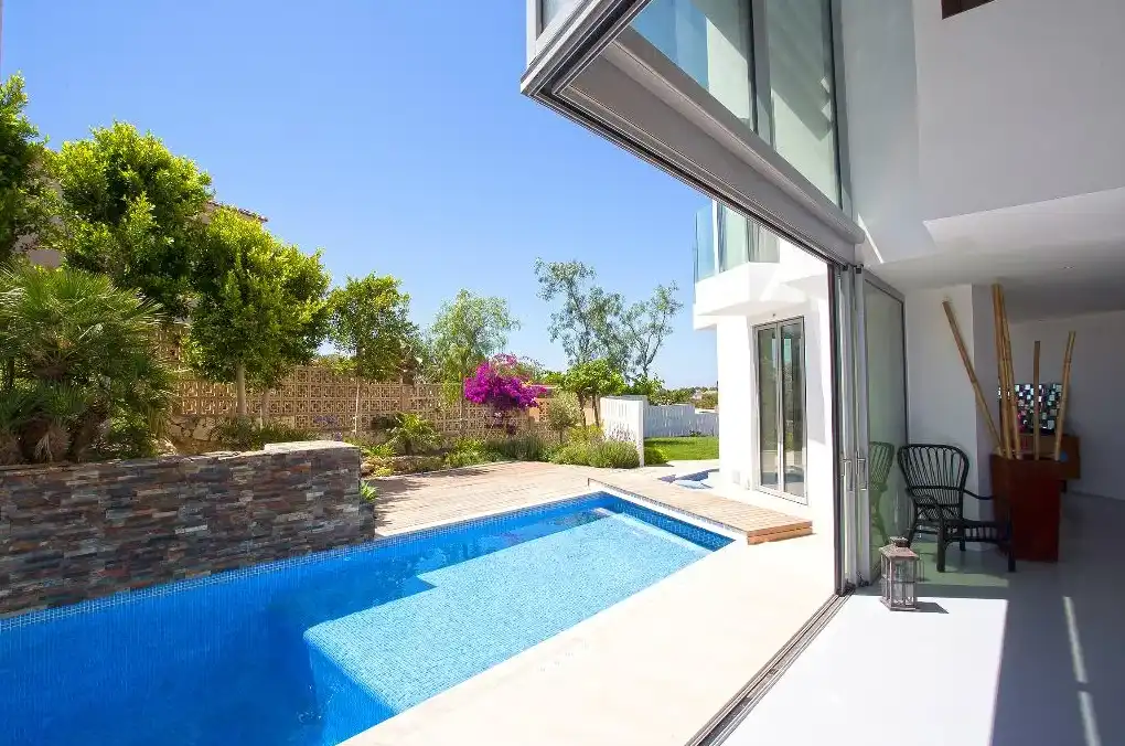 Piscina de Casa o xalet en venda en Jávea / Xàbia amb Aire condicionat, Calefacció i Jardí privat