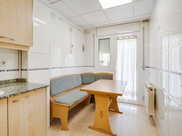 Casa a schiera con balcone in vendita a Carrer Josep Tarradellas