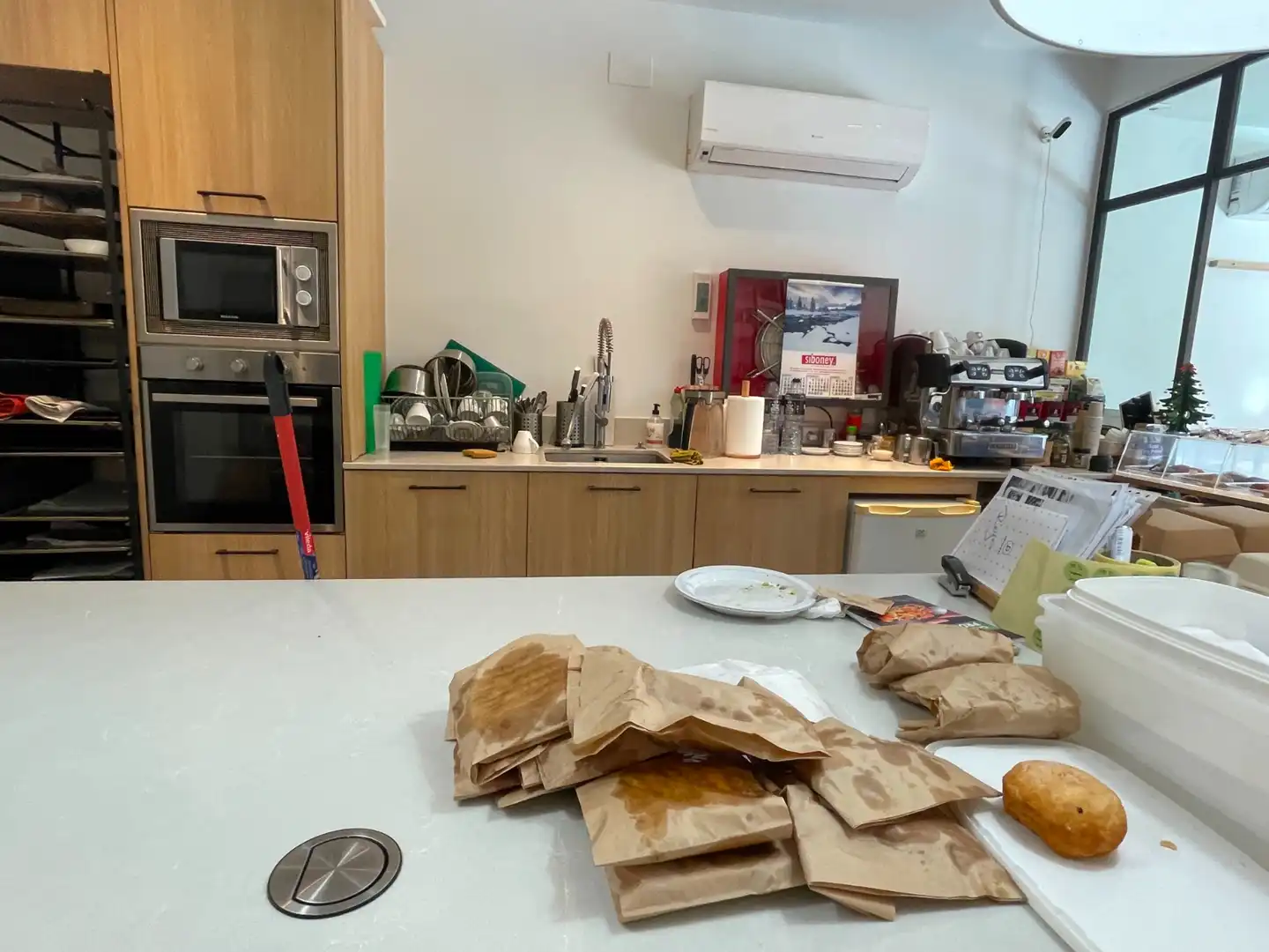 Cocina de Local en traspaso en Barcelona con Aire acondicionado y Amueblado