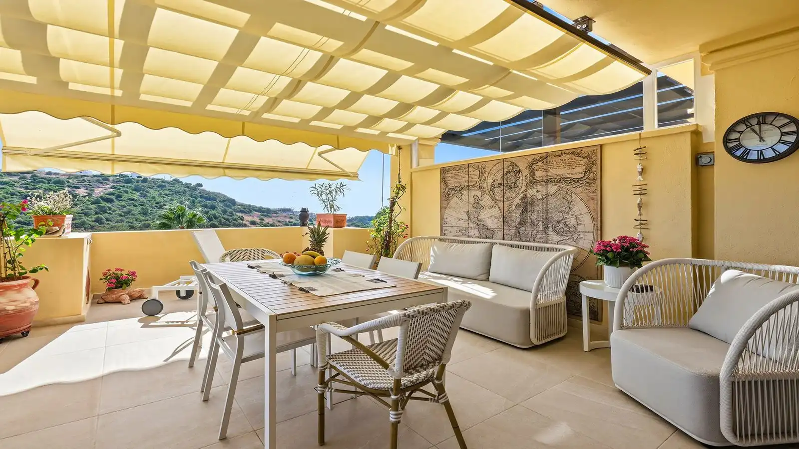 Mini appartamento con piscina in vendita a Urbanizacion Majestic Hills 10, imagen 3