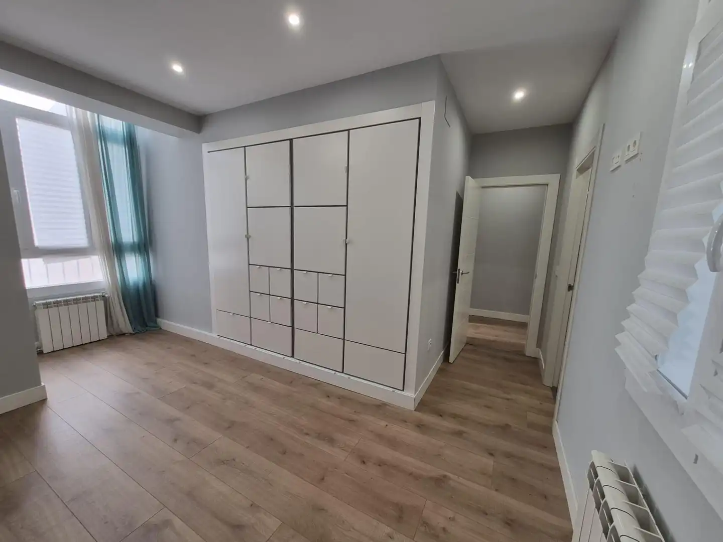 Piso en venta en Valladolid con Calefacción, Terraza y Balcón