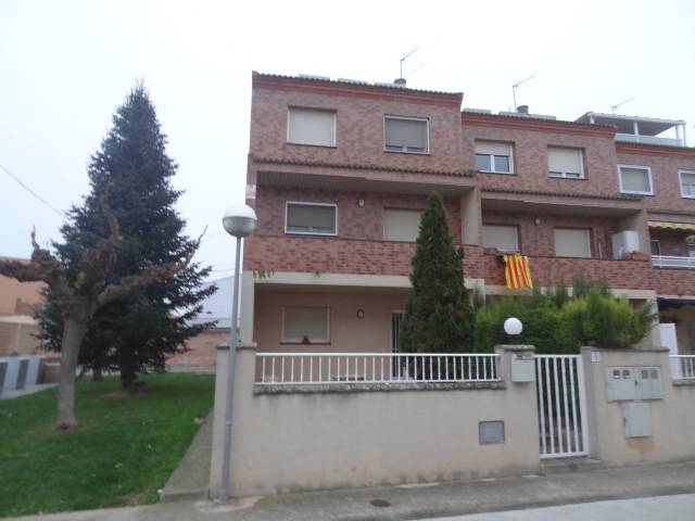 Casa adosada en Venta en Pj/ Ponent en Sidamon