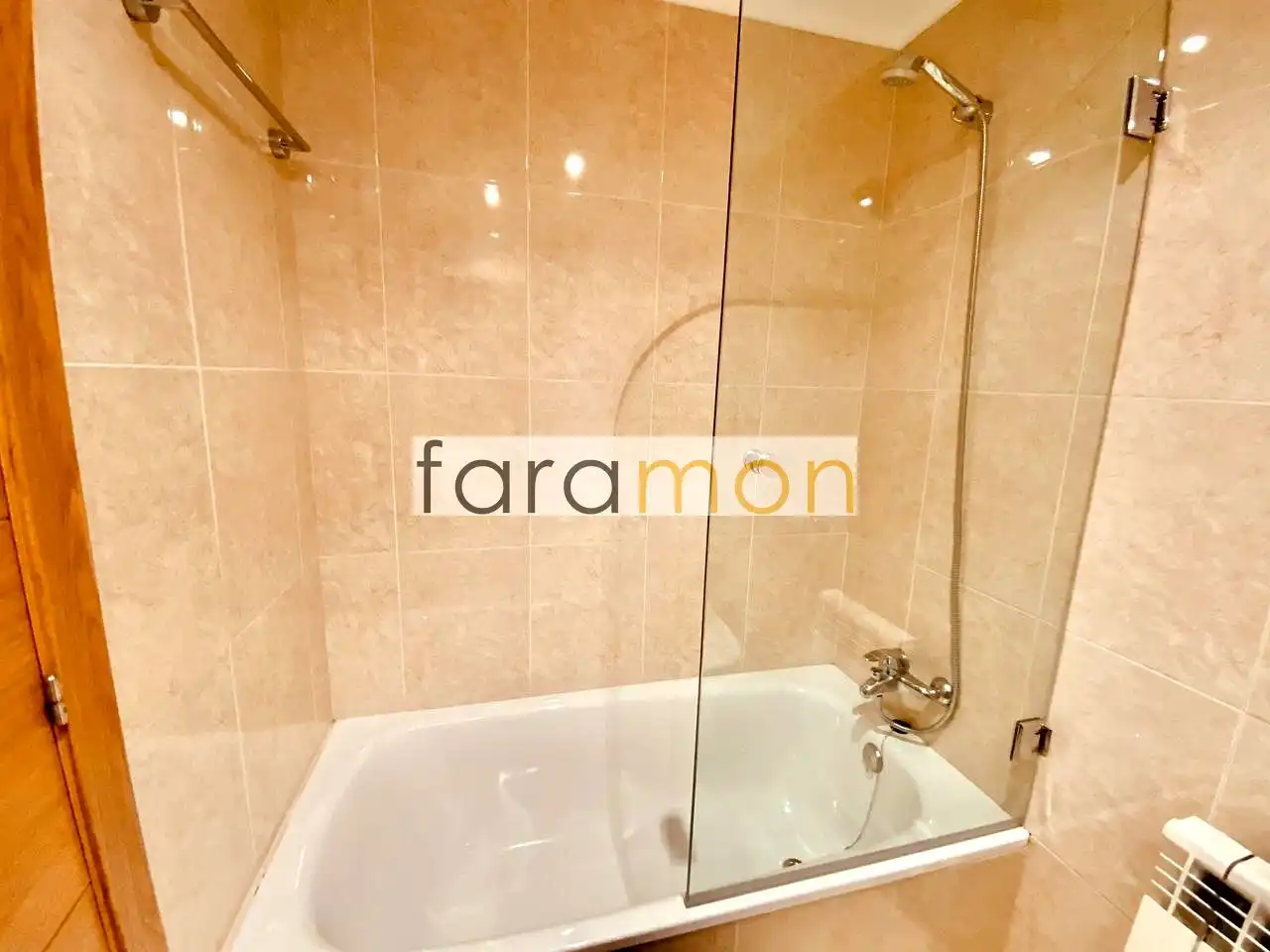 Duplexes for rent in Rafael Freire, Baiona