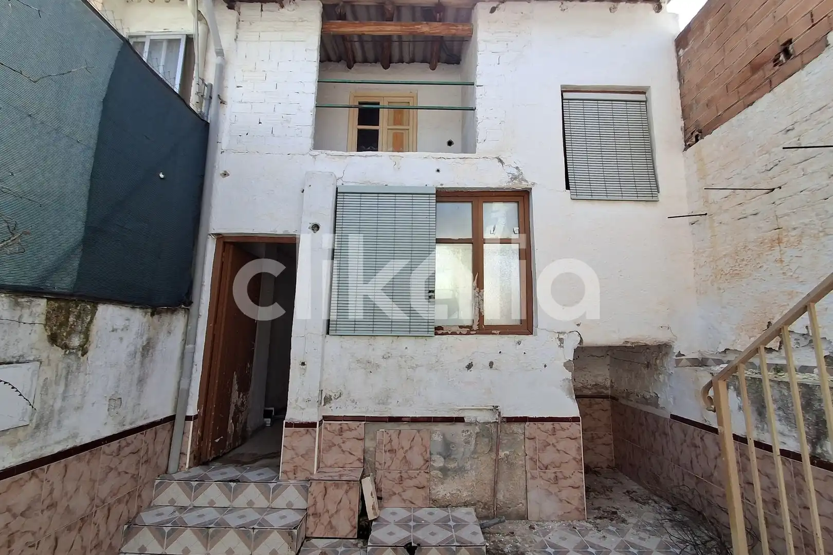Vista exterior de Casa o xalet en venda en Fuente Vaqueros amb Terrassa
