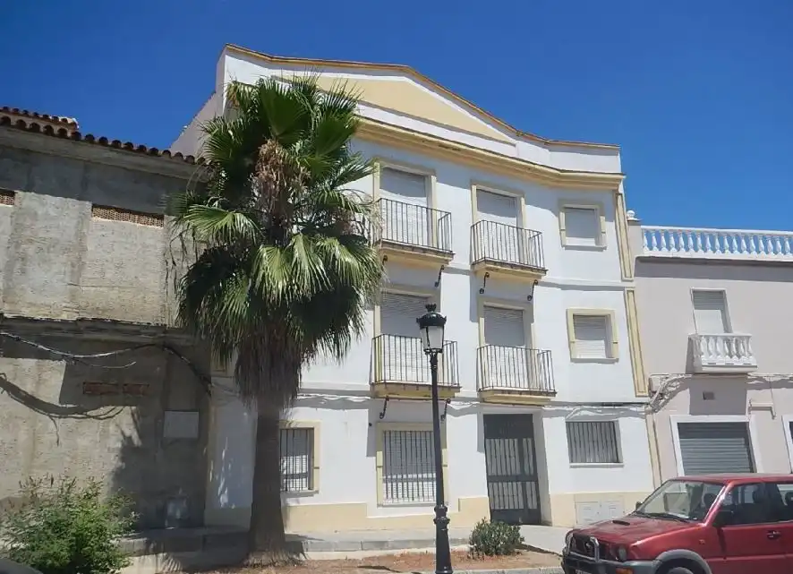Aparcament amb ascensor en venda a CADIZ