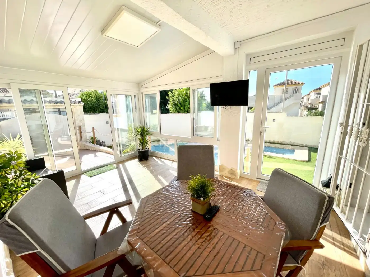 Terrace of Houses for rent in San Fulgencio  with Air Conditioner, Heating and Private garden