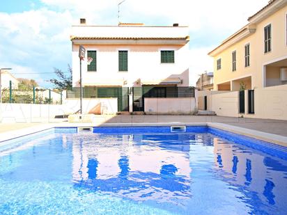 Piscina de Casa adosada en venda en Llubí amb Jardí privat, Terrassa i Piscina comunitària