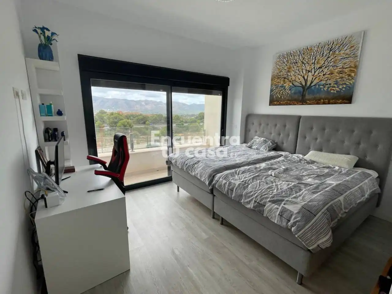 Dormitori de Casa o xalet en venda en L'Alfàs del Pi amb Aire condicionat, Calefacció i Jardí privat