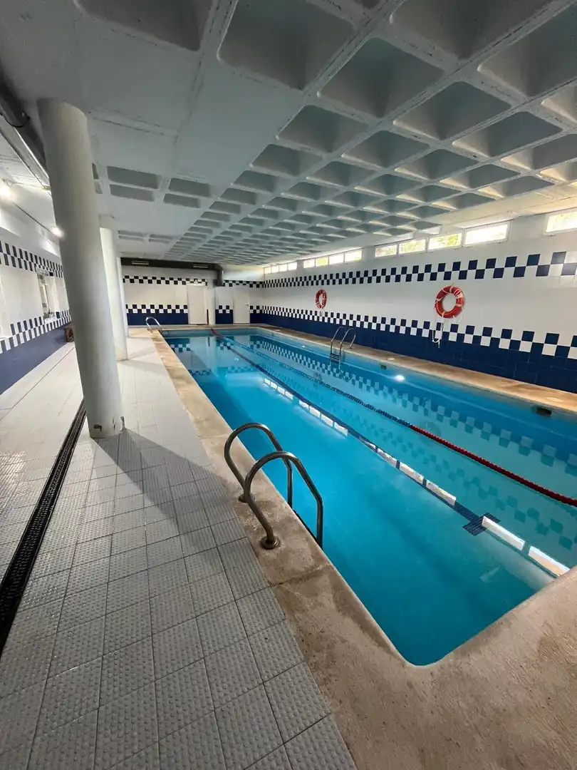 Piscina de Pis de lloguer en El Campello amb Aire condicionat, Calefacció i Traster