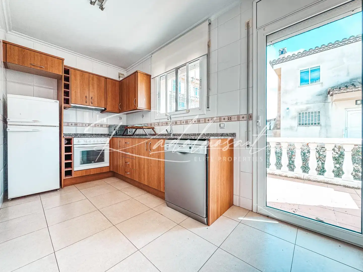 Kitchen of Detached homes for sale in Mont-roig del Camp  with Air Conditioner, Heating and Private garden