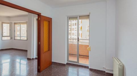 Foto 4 de Piso en venta en C/ Cora Raga, Barrio de Benicalap, Valencia