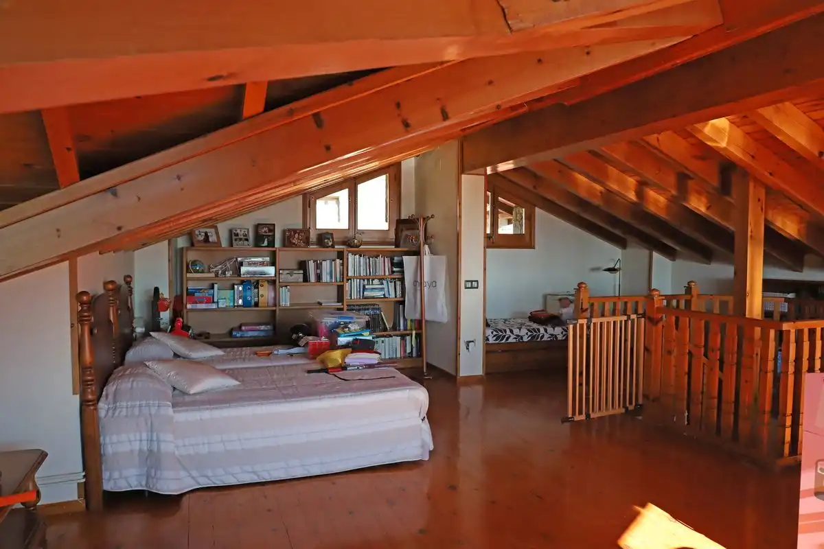 Bedroom of Houses for sale in Vilallonga de Ter  with Heating, Private garden and Terrace