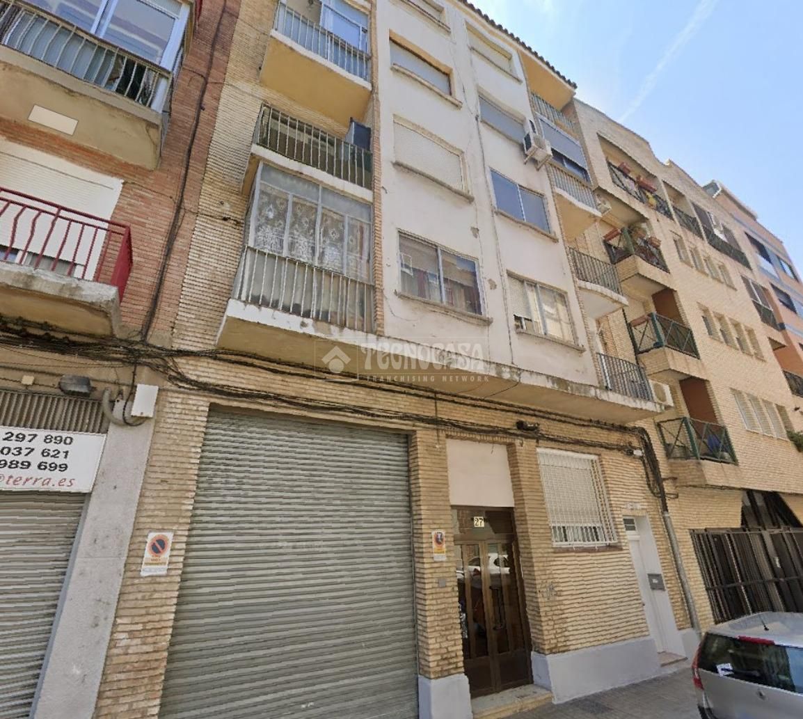 Vista exterior de Pis en venda en  Zaragoza Capital amb Calefacció i Balcó