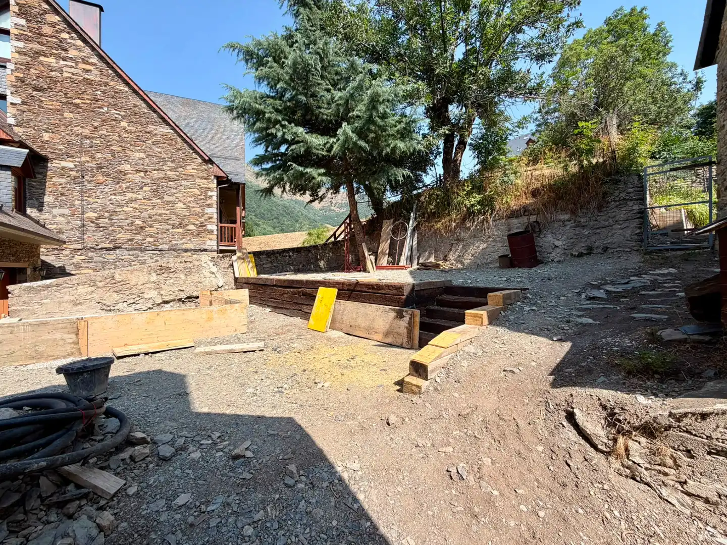 Duplexes for sale in Naut Aran  with Heating, Furnished and Balcony