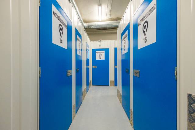 Trastero en Alquiler en Calle Rubí, 28 en Cañero