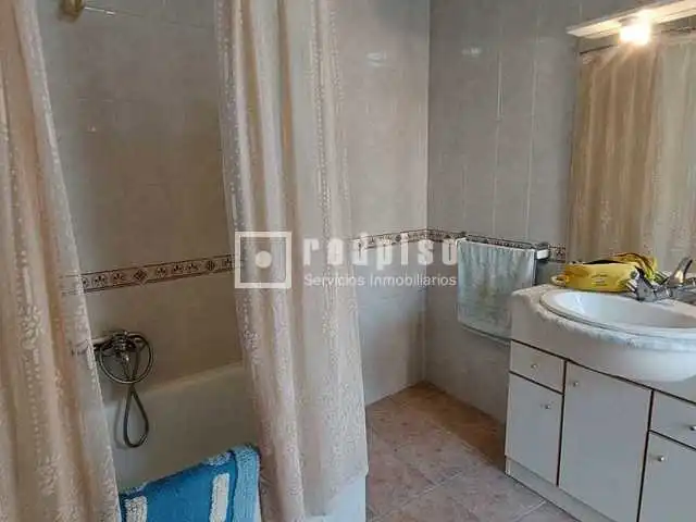 Bathroom of Houses for sale in Cebolla  with Heating, Terrace and Storage room