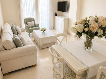 Erdgeschosswohnung mit Pool zur Miete in Milla de Oro