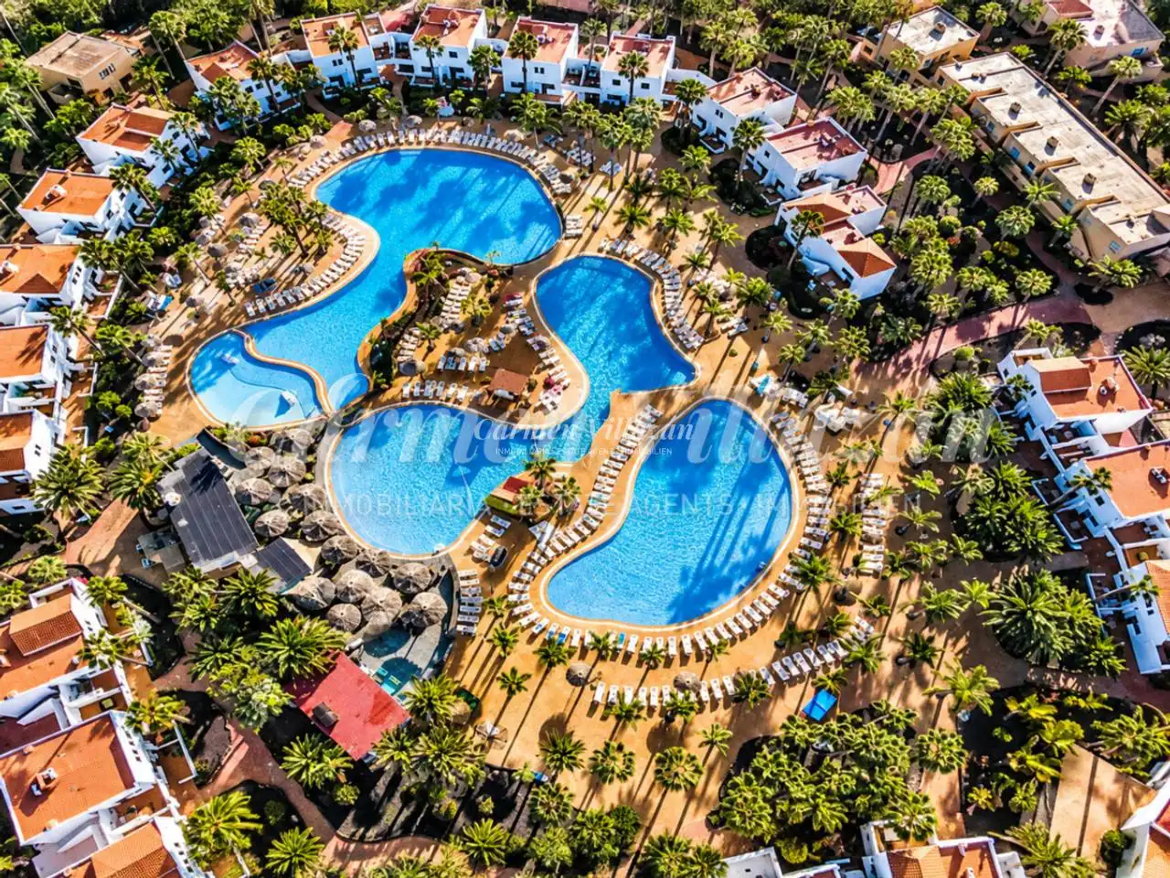 Apartament amb piscina en venda a Calle Maxorata 1, imagen 2