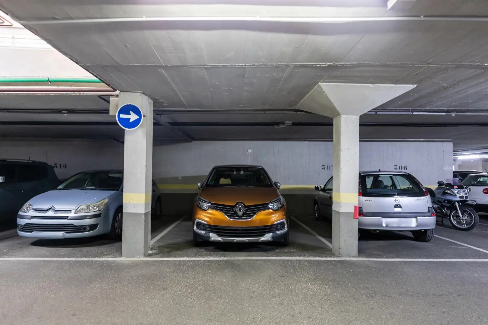 Aparcament de Àtic en venda en Las Rozas de Madrid amb Calefacció, Jardí privat i Terrassa