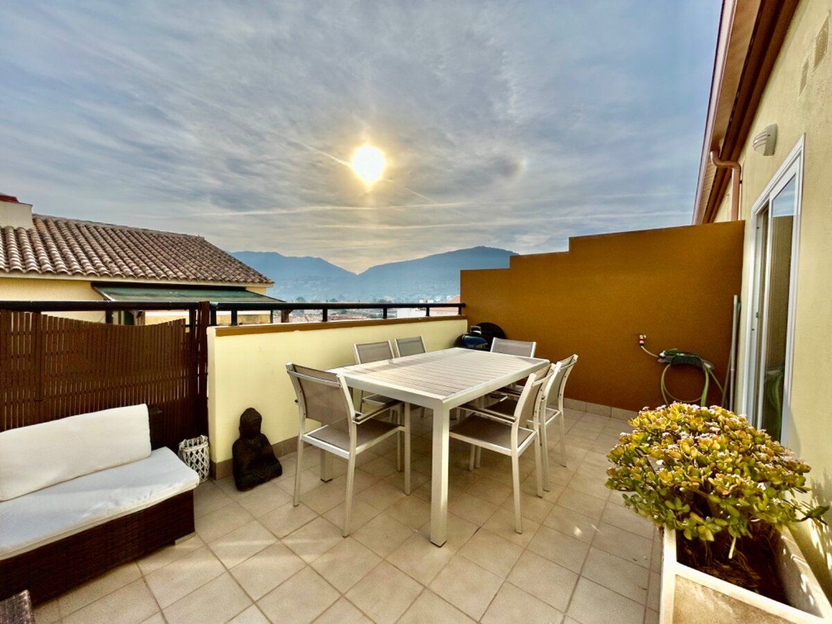 Attic for sale in Jesús Pobre