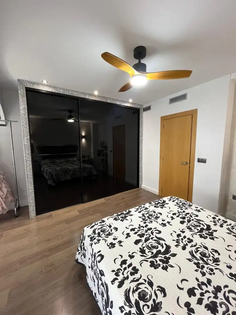 Habitación de Casa adosada en venta en El Real de Gandia con Aire acondicionado, Amueblado y Horno