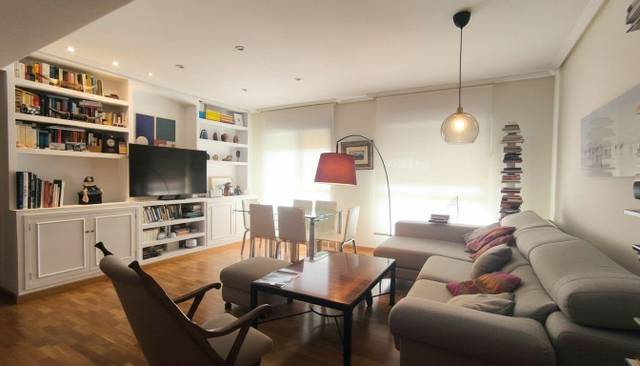 Piso en Venta en Vistalegre