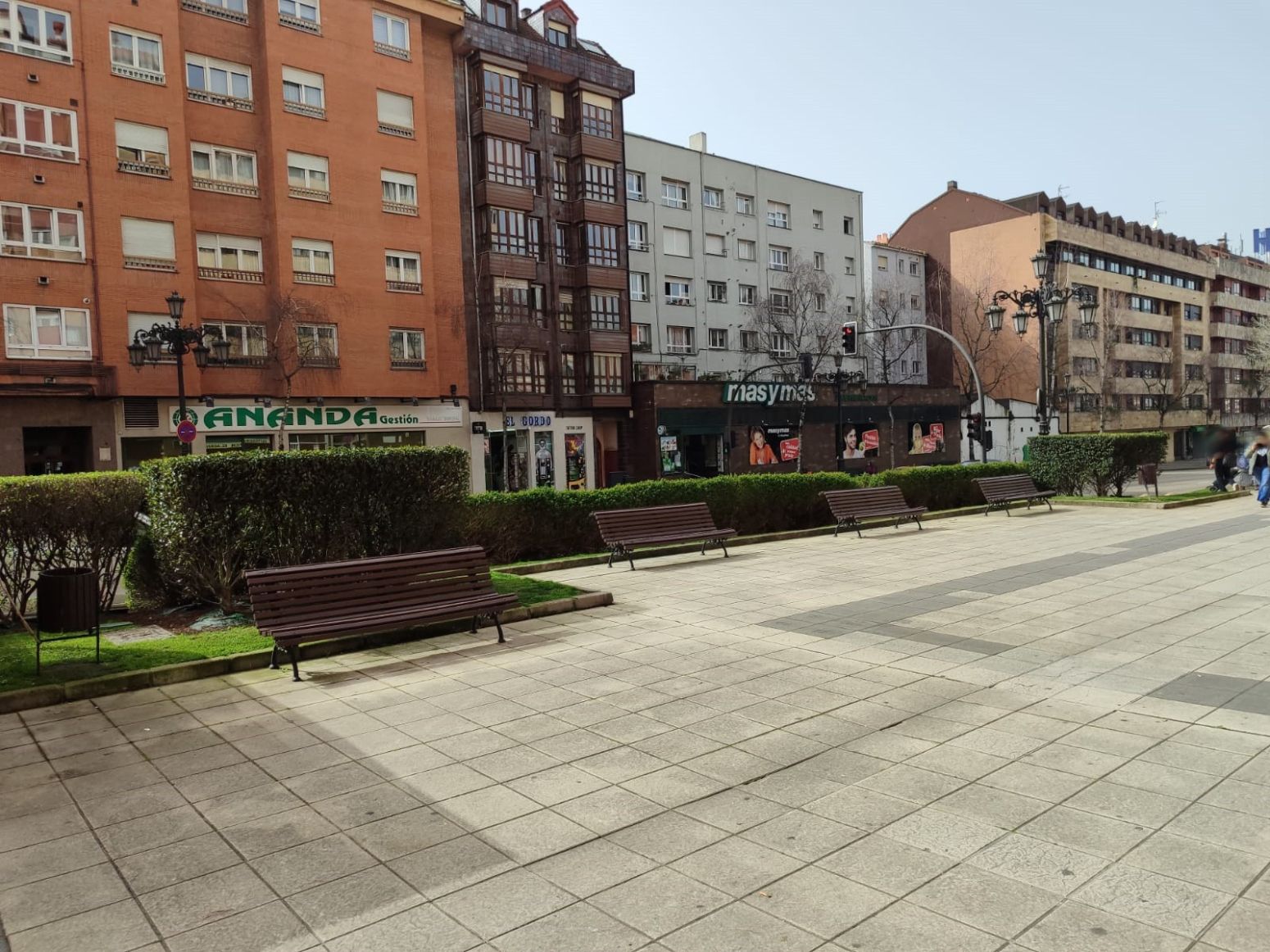 Vista exterior de Piso en venta en Oviedo  con Calefacción