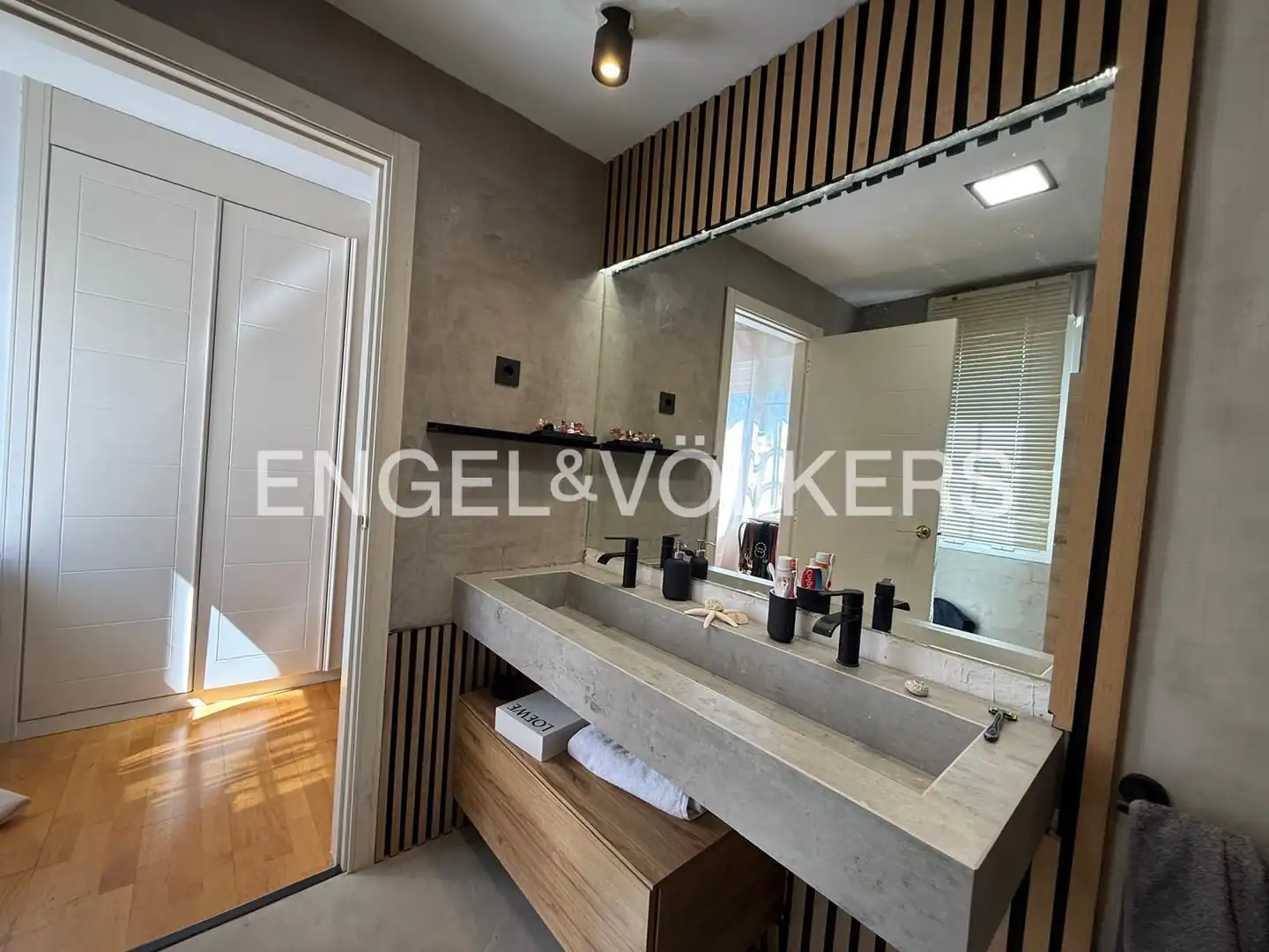 Baño de Casa adosada en venta en Rivas-Vaciamadrid con Aire acondicionado, Calefacción y Jardín privado