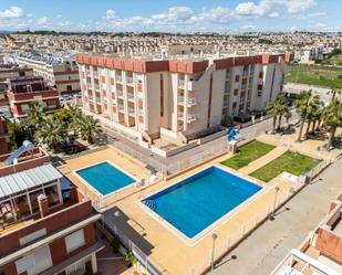 Piscina de Apartament en venda en Orihuela amb Aire condicionat, Terrassa i Piscina comunitària