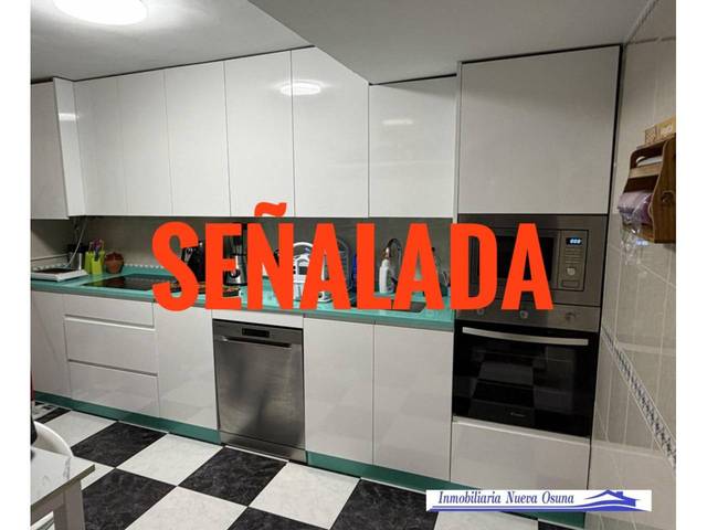 Casa-chalet en Venta en Osuna