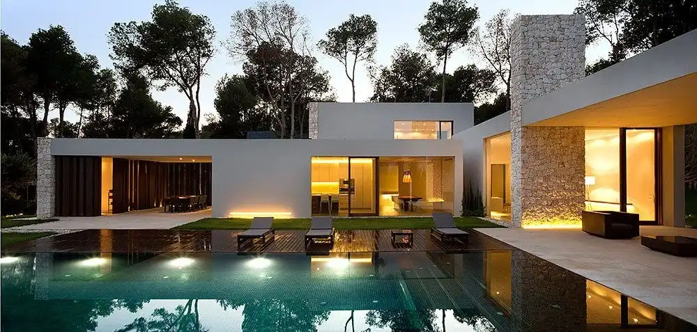 Villa mit Pool zum Verkauf in Yecla
