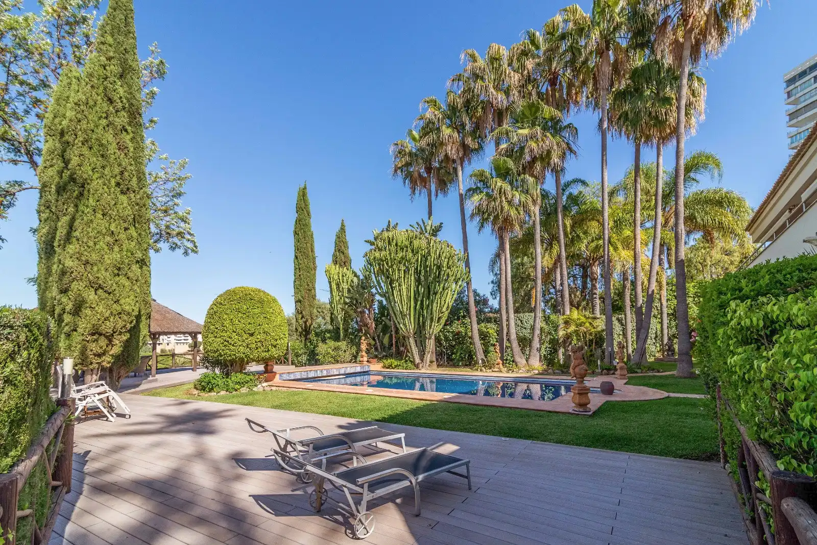 Maison avec terrasse à vendre à Río Real - Los Monteros