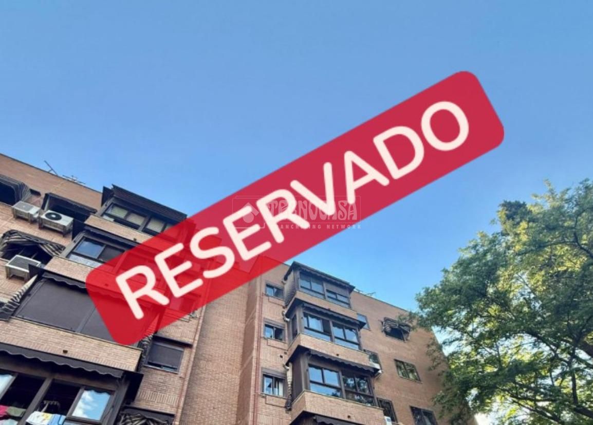 Flat for sale in Barrio de la Estación, Coslada